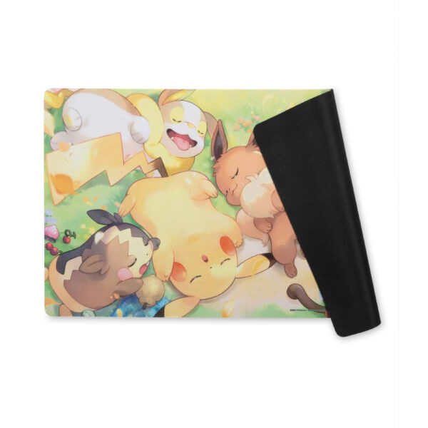 Berry sleepy playmat